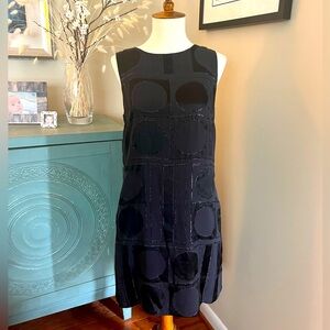 Banana Republic little black dress 4